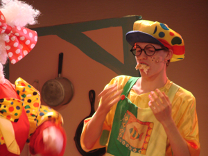 Snow White and the 11½ Dwarfs show photos