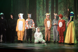 Snow White and the 11½ Dwarfs show photos