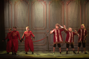 Snow White and the 11½ Dwarfs show photos