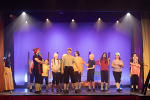 Snow White and the 11½ Dwarfs show photos