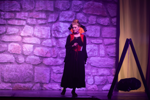 Snow White and the 11½ Dwarfs show photos