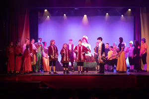 Snow White and the 11½ Dwarfs show photos