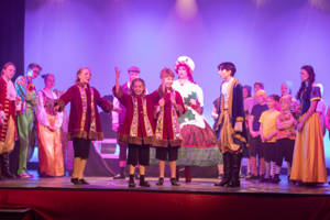 Snow White and the 11½ Dwarfs show photos