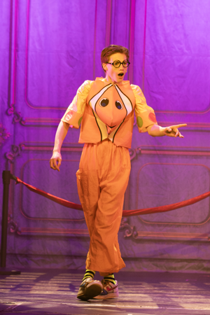 Snow White and the 11½ Dwarfs show photos