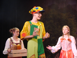 Snow White and the 11½ Dwarfs show photos