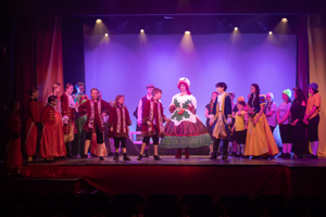 Snow White and the 11½ Dwarfs show photos