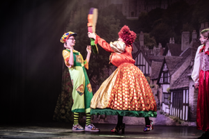 Snow White and the 11½ Dwarfs show photos