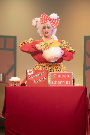 Snow White and the 11½ Dwarfs show photos